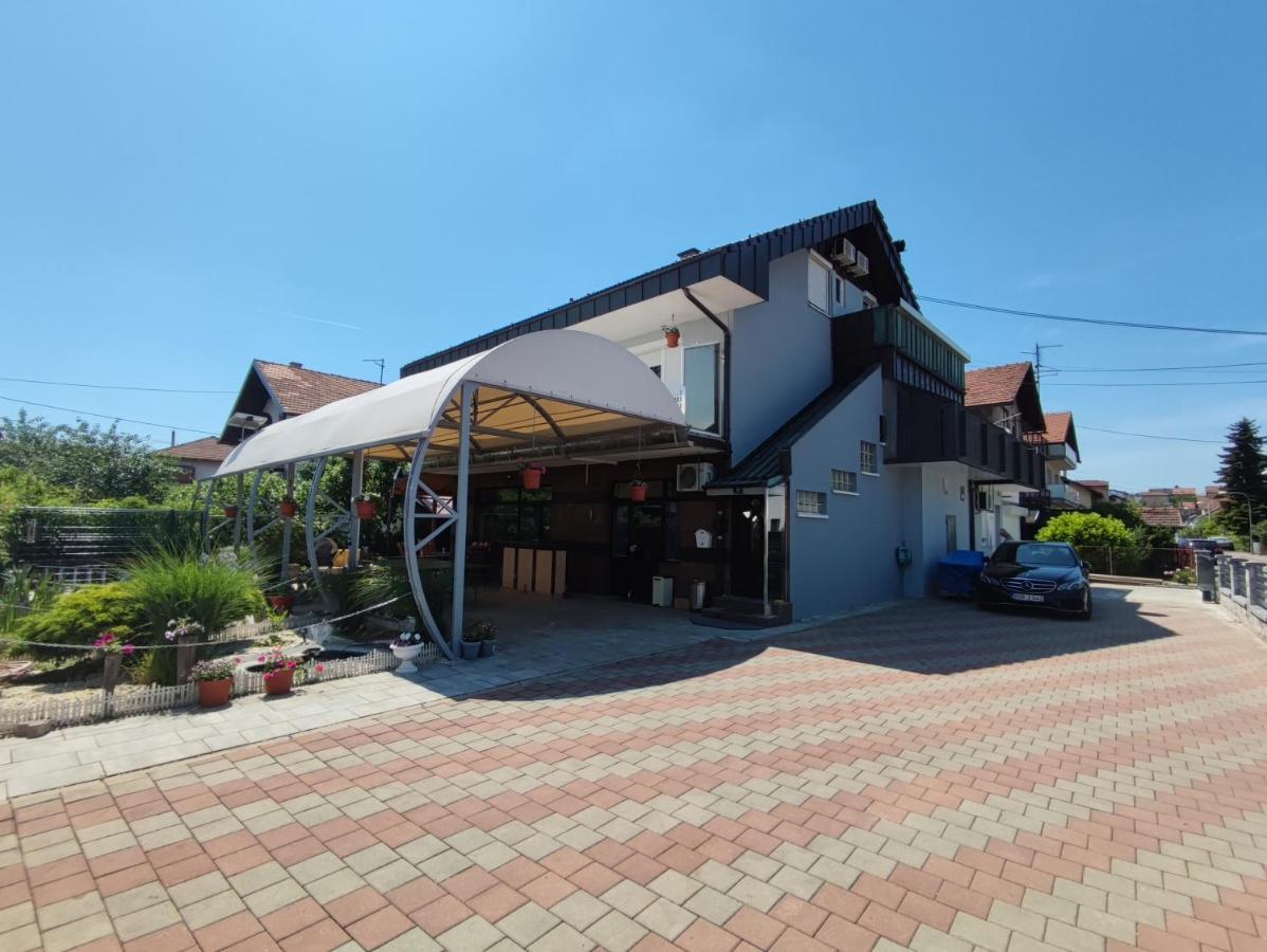 Relax Mm Banja Luka Ξενοδοχείο Εξωτερικό φωτογραφία