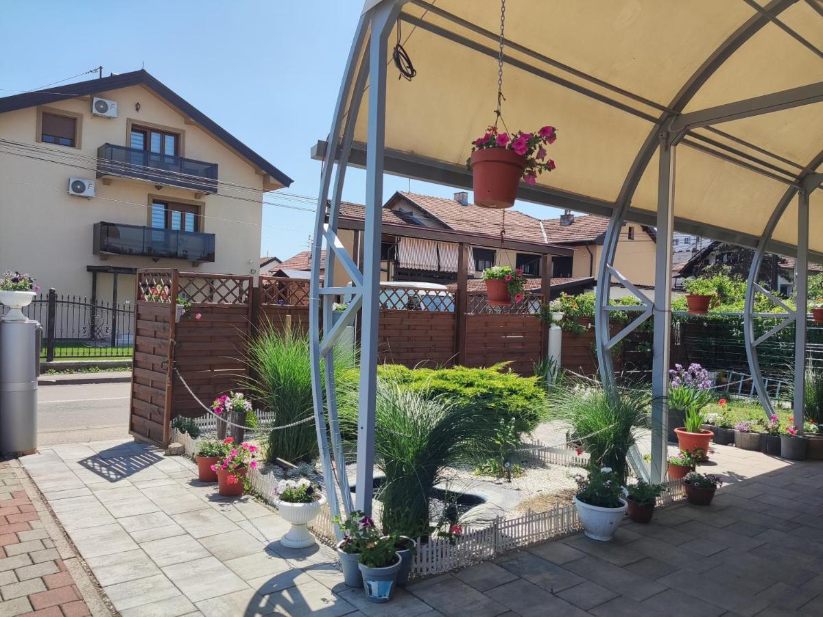 Relax Mm Banja Luka Ξενοδοχείο Εξωτερικό φωτογραφία
